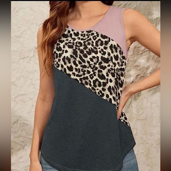 Pink Leopard Boutique Tank - Picture 1 of 4